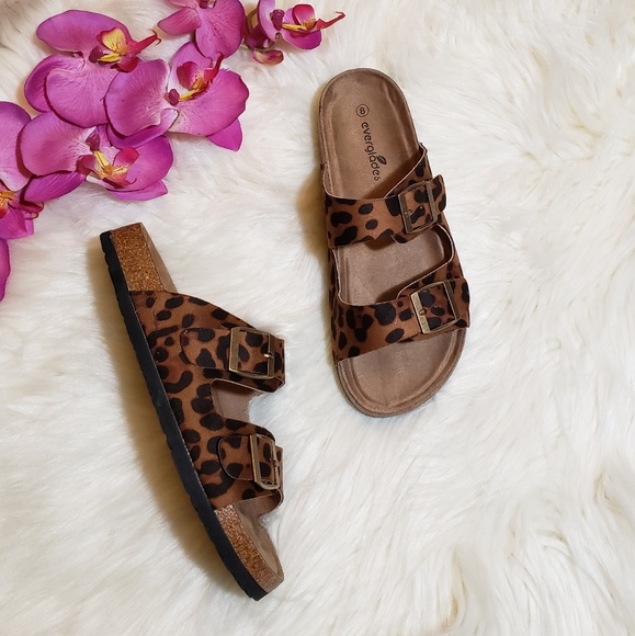 Everglades Shoes - ❗PRICE FIRM 🆕️  Leopard Print Double Strap Sandal